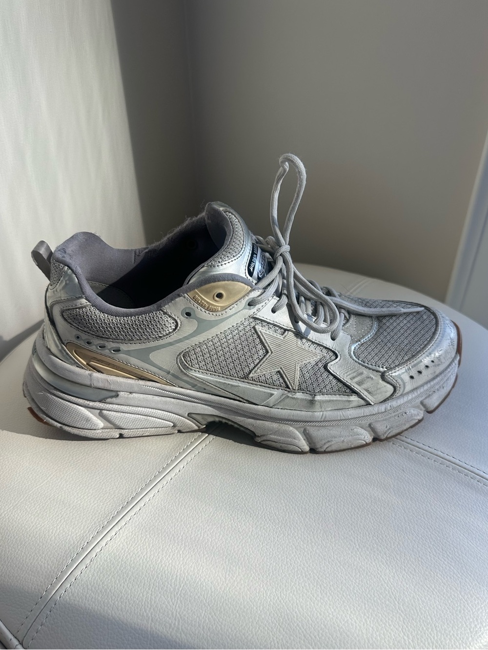 Golden Goose Light Star Sneakers in Off-White silver and gold